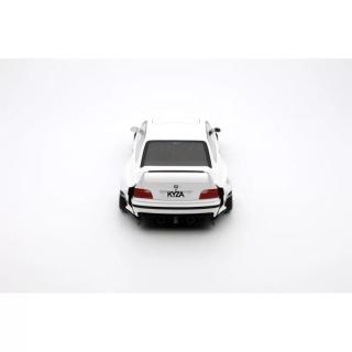 BMW E36 Khyzyl Saleem Alpine White 300 2022 \"Project Cars\" OttO mobile 1:18 Resinemodell (Türen, Motorhaube... nicht zu öffnen!)